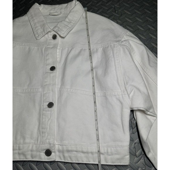 COPY - BLANKNYC Cropped Denim White women's 100% cotton oversize Jacket Size M - Picture 4 of 12